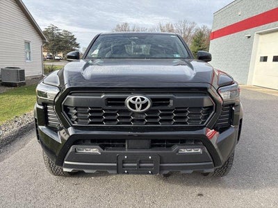 2024 Toyota Tacoma 4WD 4WD TRD Off Road Double Cab 5' Bed AT (Natl)