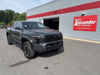 2025 Toyota Tacoma 4WD 4WD TRD Off Road Double Cab 5' Bed AT (Natl)