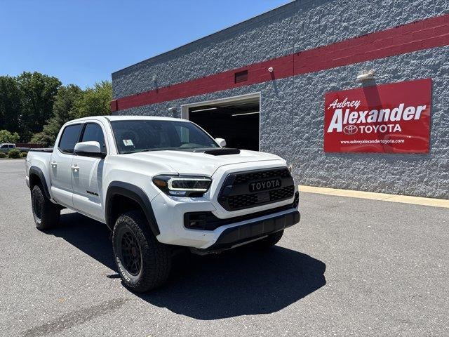 2022 Toyota Tacoma 4WD 4WD TRD Pro Double Cab 5' Bed V6 AT (Natl)