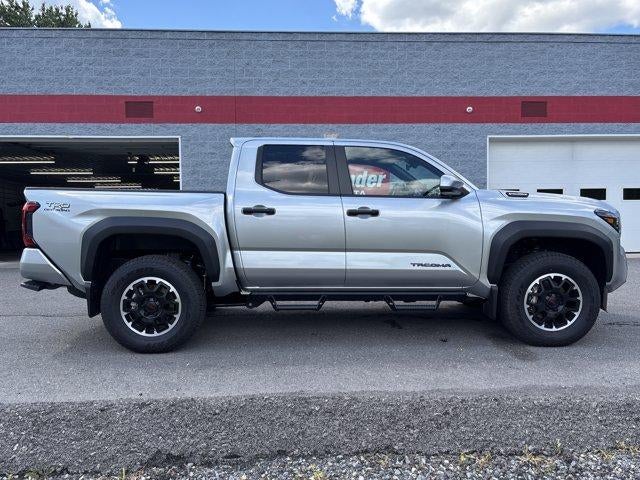 2026 Toyota Tacoma 4WD 4WD TRD Off Road Hybrid Double Cab 5' Bed AT (Natl)