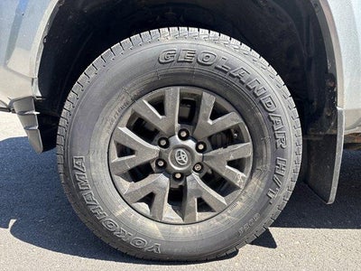 2022 Toyota Tacoma 4WD 4WD SR5 Access Cab 6' Bed I4 AT (Natl)