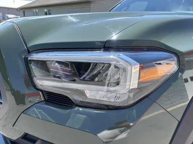 2022 Toyota Tacoma 4WD 4WD TRD Off Road Access Cab 6' Bed V6 AT (Natl)