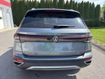 2025 Volkswagen Taos SE 4MOTION
