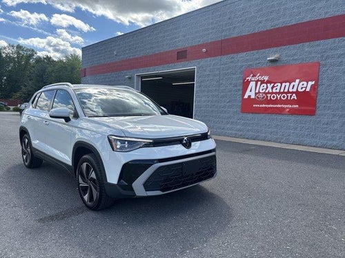2025 Volkswagen Taos SE 4MOTION