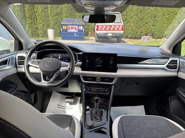 2025 Volkswagen Taos SE 4MOTION