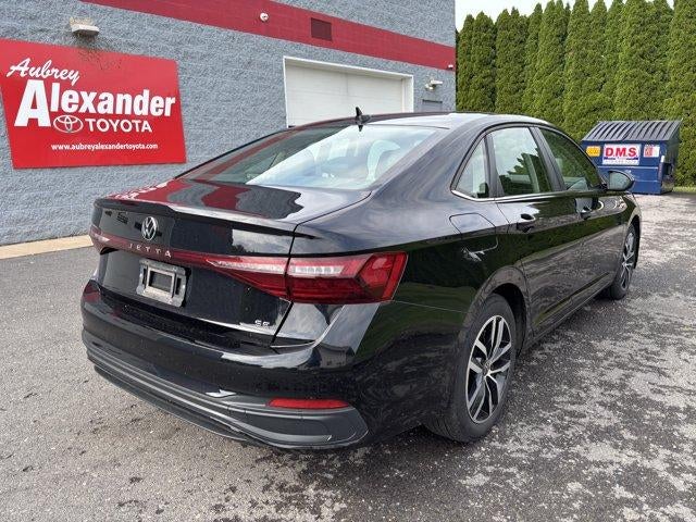 2025 Volkswagen Jetta SE Auto