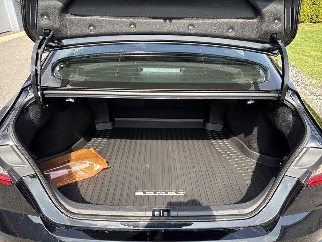 2026 Toyota Camry SE (SE)