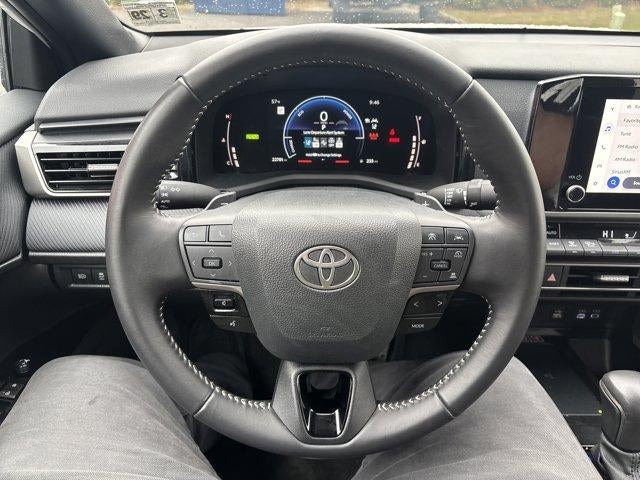 2025 Toyota Camry SE (SE)