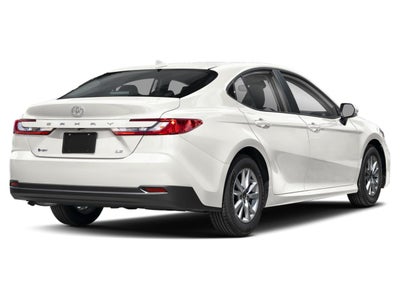 2025 Toyota Camry LE (SE)