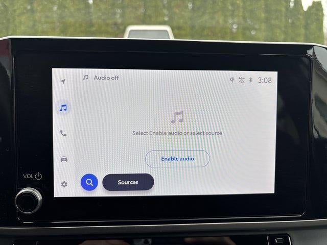 2025 Toyota Camry LE (SE)