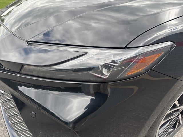 2025 Toyota Camry XLE (SE)