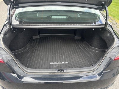 2025 Toyota Camry XLE (SE)