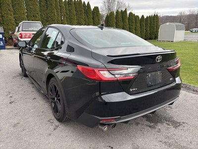 2025 Toyota Camry SE (SE)