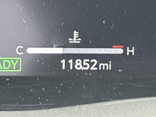 2025 Toyota Camry XSE AWD (Natl)