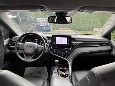2023 Toyota Camry SE Auto (SE)
