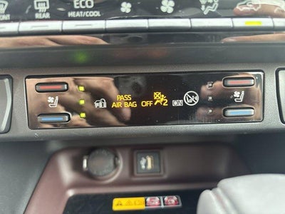 2023 Toyota RAV4 Hybrid Limited AWD (Natl)