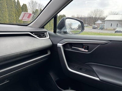 2024 Toyota RAV4 Hybrid XLE AWD (Natl)