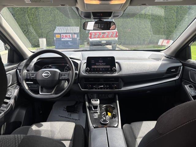 2025 Nissan Rogue AWD SV