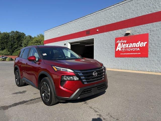 2025 Nissan Rogue AWD SV