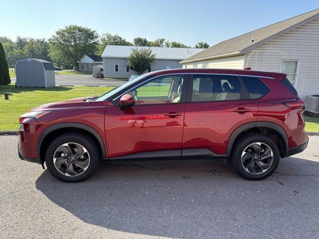 2025 Nissan Rogue AWD SV