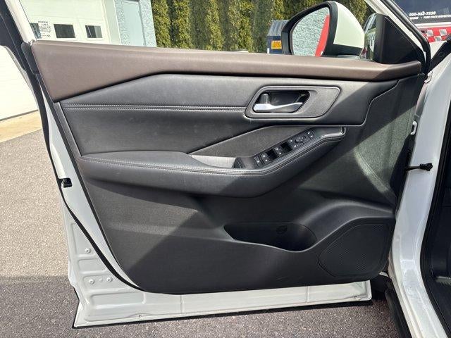 2023 Nissan Rogue AWD SV *Ltd Avail*