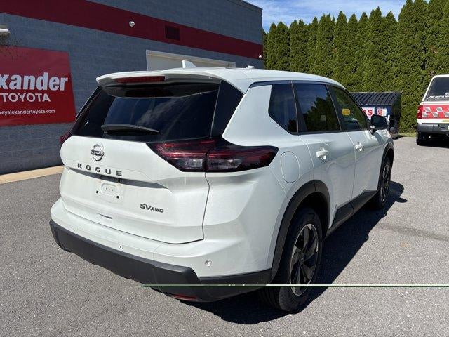 2024 Nissan Rogue AWD SV