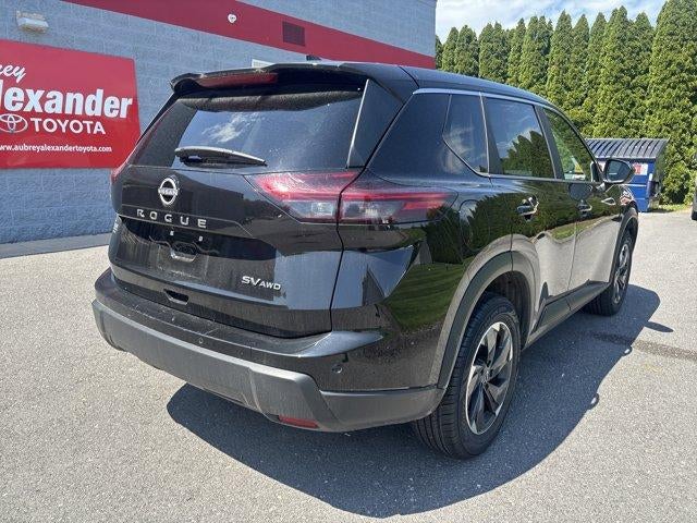 2025 Nissan Rogue AWD SV