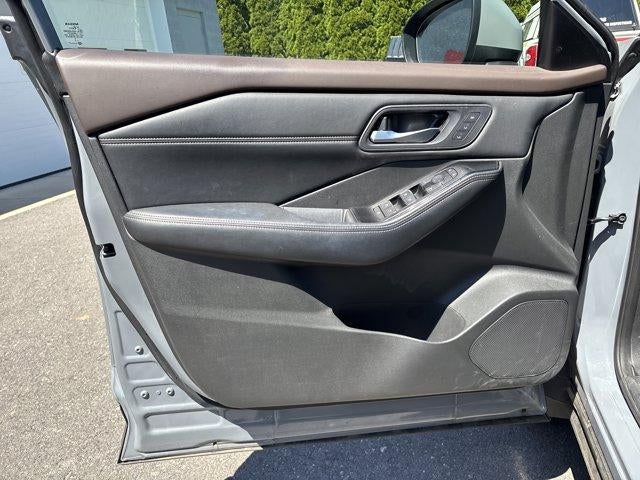 2023 Nissan Rogue AWD SL