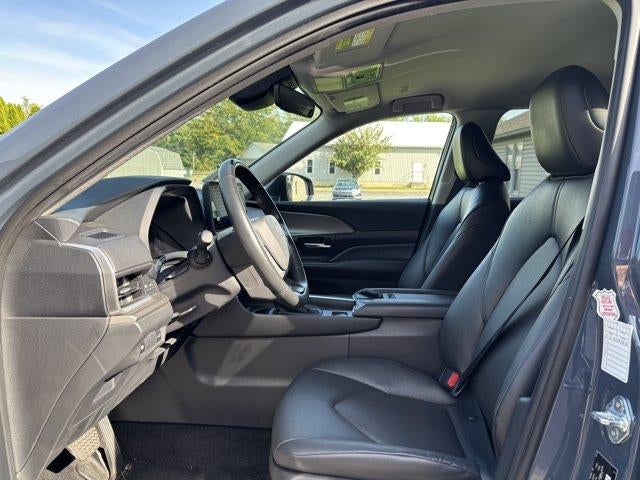 2025 Toyota Grand Highlander XLE AWD (Natl)