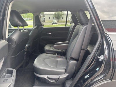 2025 Toyota Grand Highlander XLE AWD (Natl)