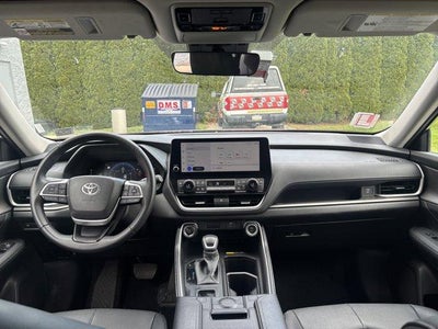 2025 Toyota Grand Highlander XLE AWD (Natl)