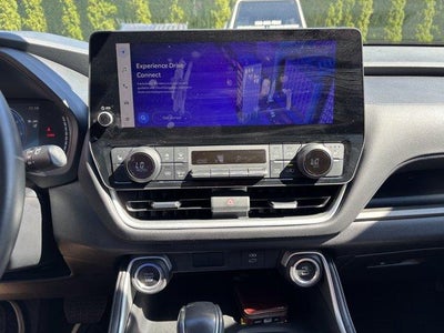2025 Toyota Grand Highlander XLE AWD (Natl)