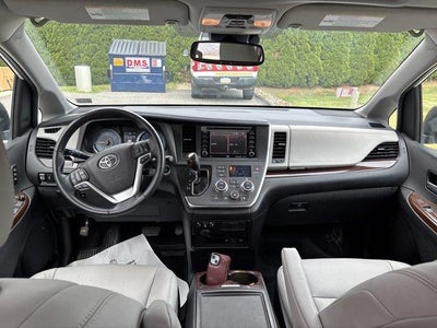 2019 Toyota Sienna Limited Premium AWD 7-Passenger (Natl)