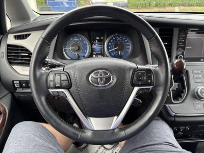 2019 Toyota Sienna Limited Premium AWD 7-Passenger (Natl)