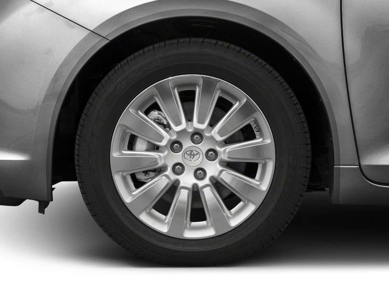 2017 Toyota Sienna XLE Premium AWD 7-Passenger (Natl)