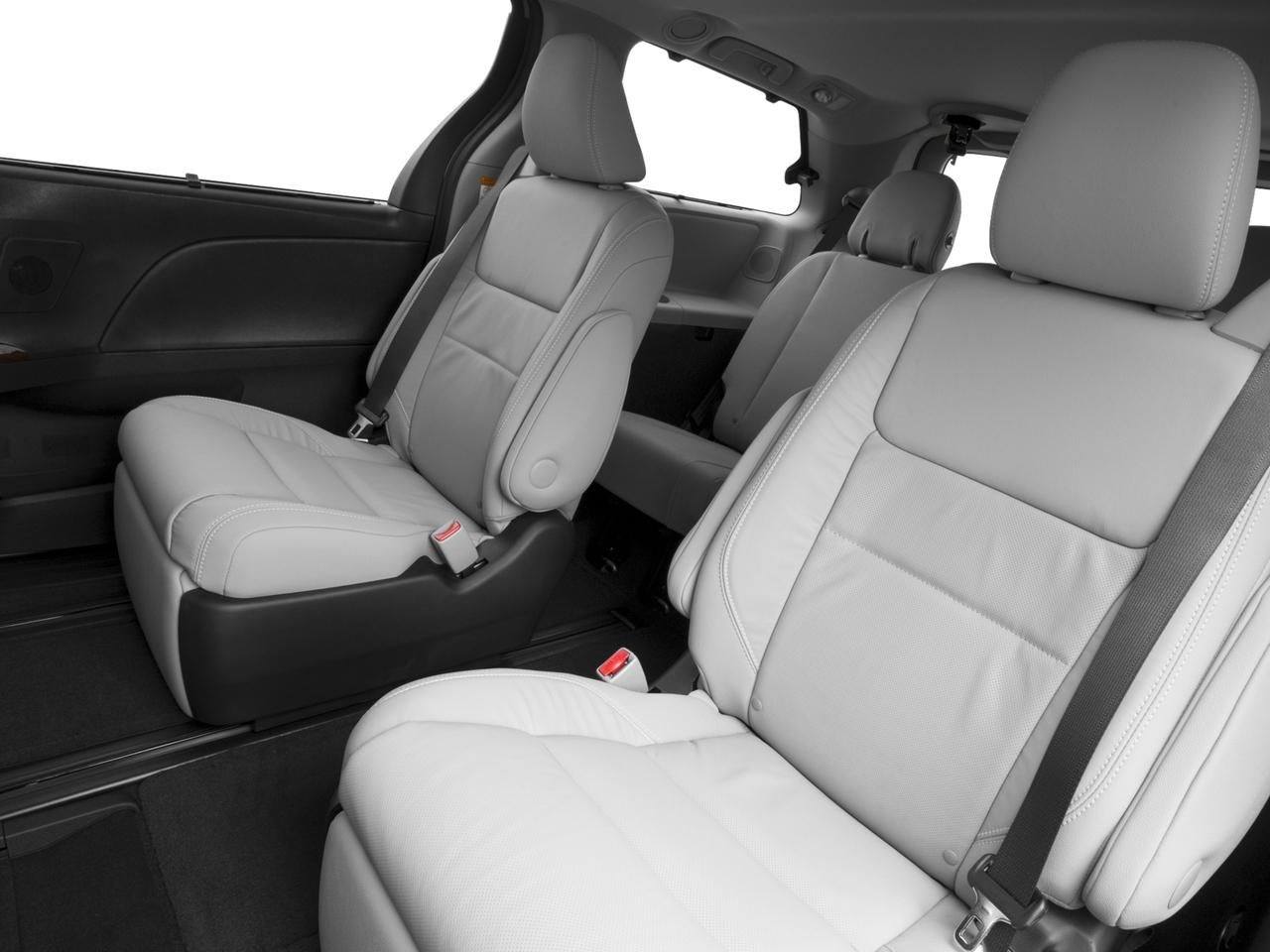 2017 Toyota Sienna XLE Premium AWD 7-Passenger (Natl)