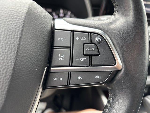2021 Toyota Highlander XLE AWD (Natl)