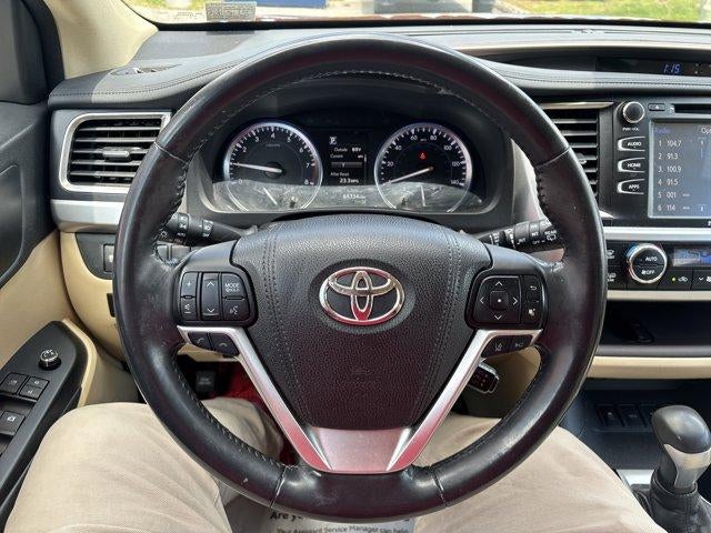 2017 Toyota Highlander XLE V6 AWD (Natl)