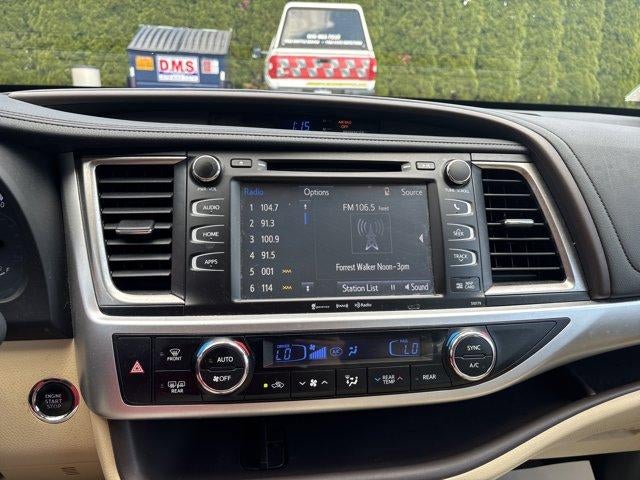 2017 Toyota Highlander XLE V6 AWD (Natl)