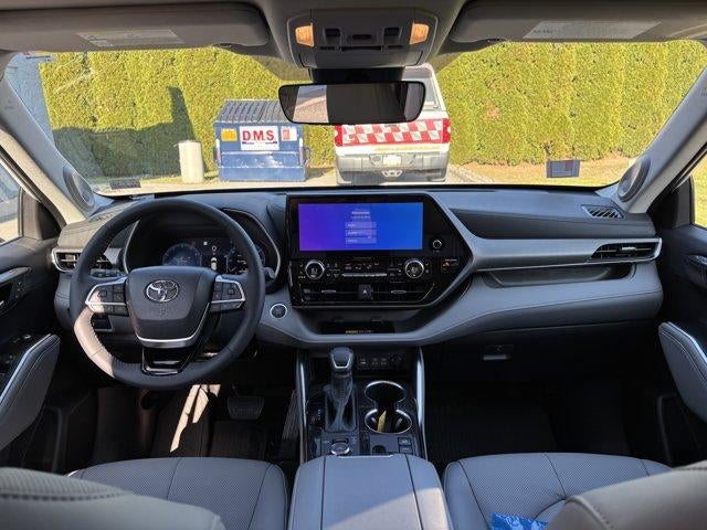 2026 Toyota Highlander Limited AWD (Natl)