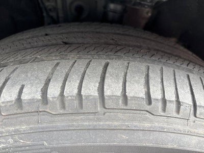 2024 Toyota Highlander LE AWD (SE)