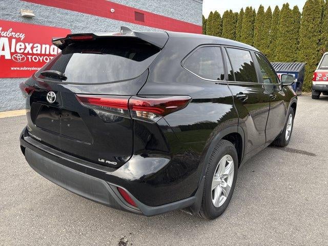2024 Toyota Highlander LE AWD (SE)