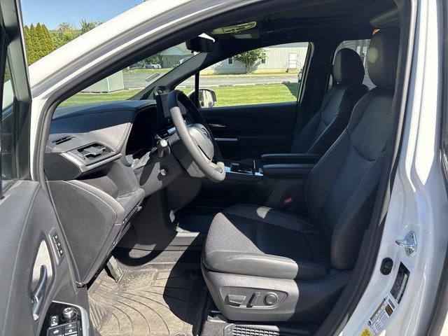 2026 Toyota Sienna Limited AWD 7-Passenger (GS)