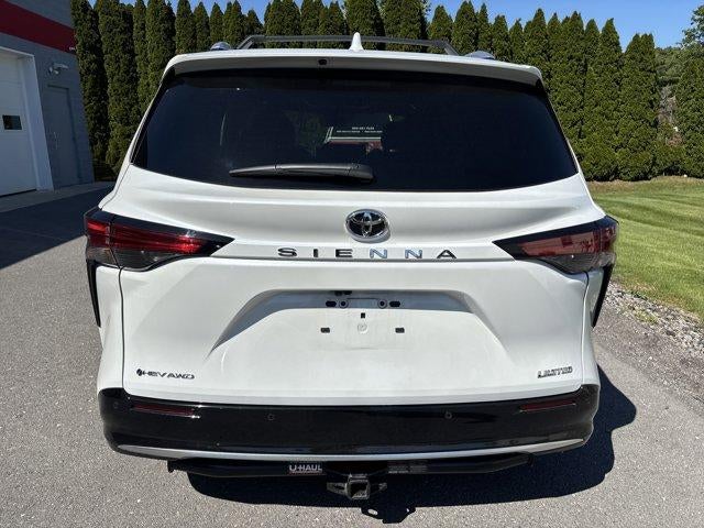 2026 Toyota Sienna Limited AWD 7-Passenger (GS)