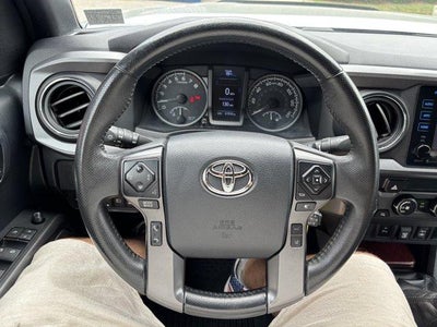 2019 Toyota Tacoma 4WD 4WD TRD Off Road Double Cab 5' Bed V6 MT (Natl)