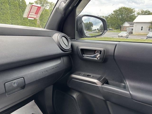2019 Toyota Tacoma 4WD 4WD TRD Off Road Double Cab 5' Bed V6 MT (Natl)