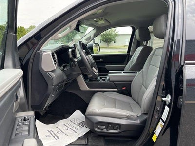 2024 Toyota Tundra 4WD 4WD Limited CrewMax 5.5' Bed (Natl)