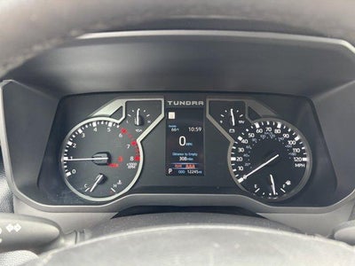 2025 Toyota Tundra 4WD 4WD SR5 CrewMax 5.5' Bed (SE)