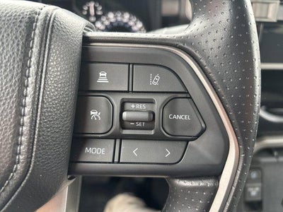 2025 Toyota Tundra 4WD 4WD SR5 CrewMax 5.5' Bed (SE)