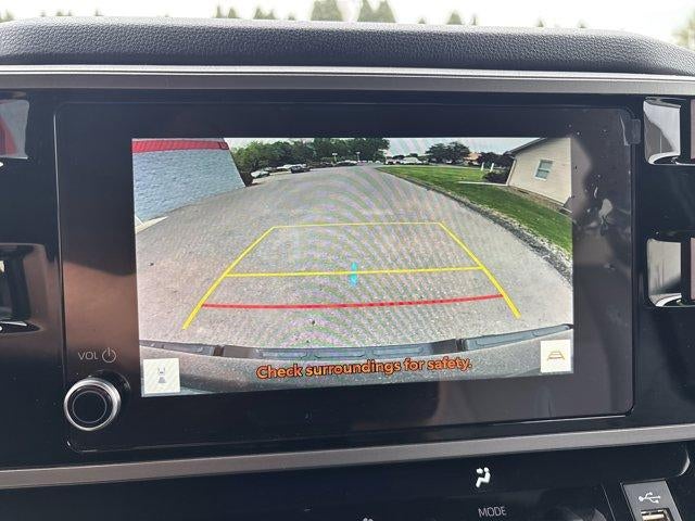 2025 Toyota Tundra 4WD 4WD SR5 CrewMax 5.5' Bed (SE)